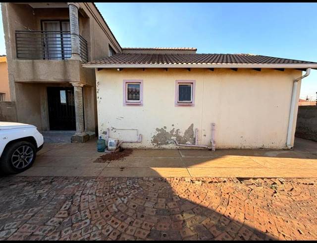 0 BEDROOM PROPERTY TO RENT IN PROTEA GLEN